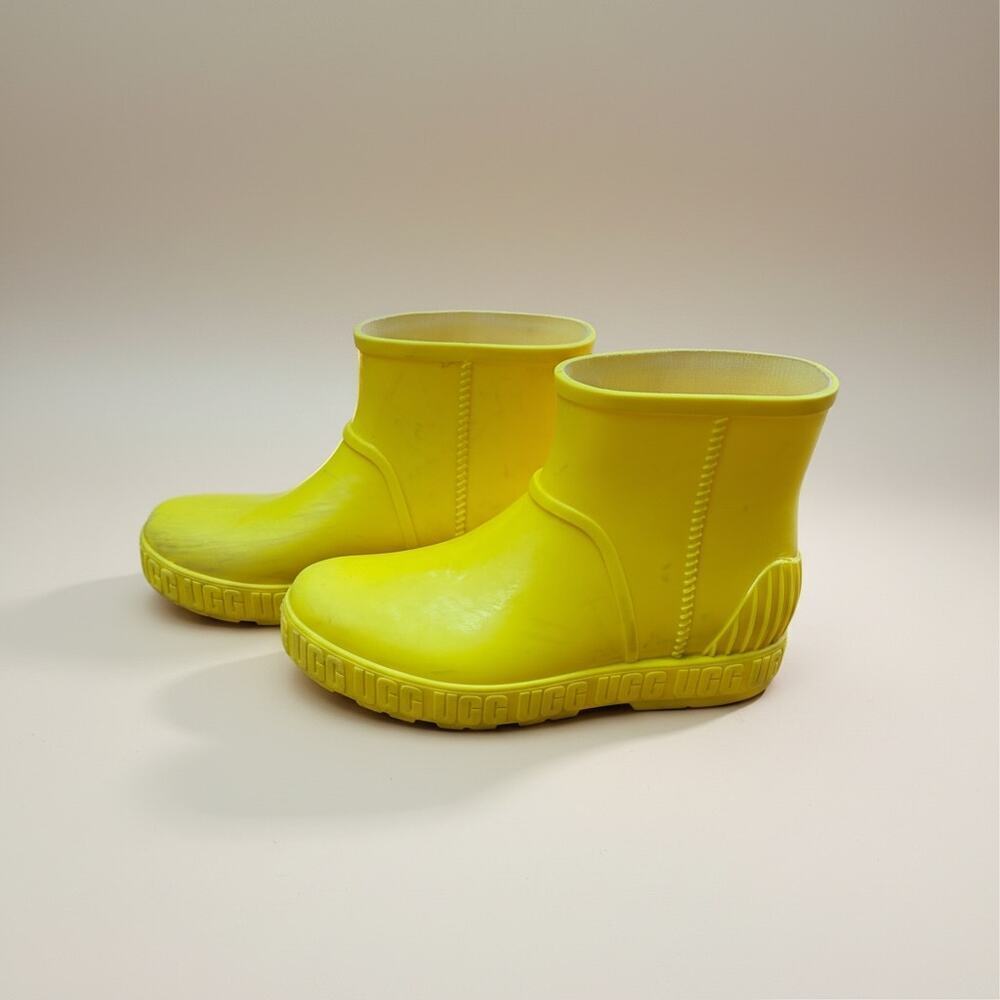UGG Drizlita Yellow Rubber Rain Boots Waterproof Ankle Boots Kids Size 5
